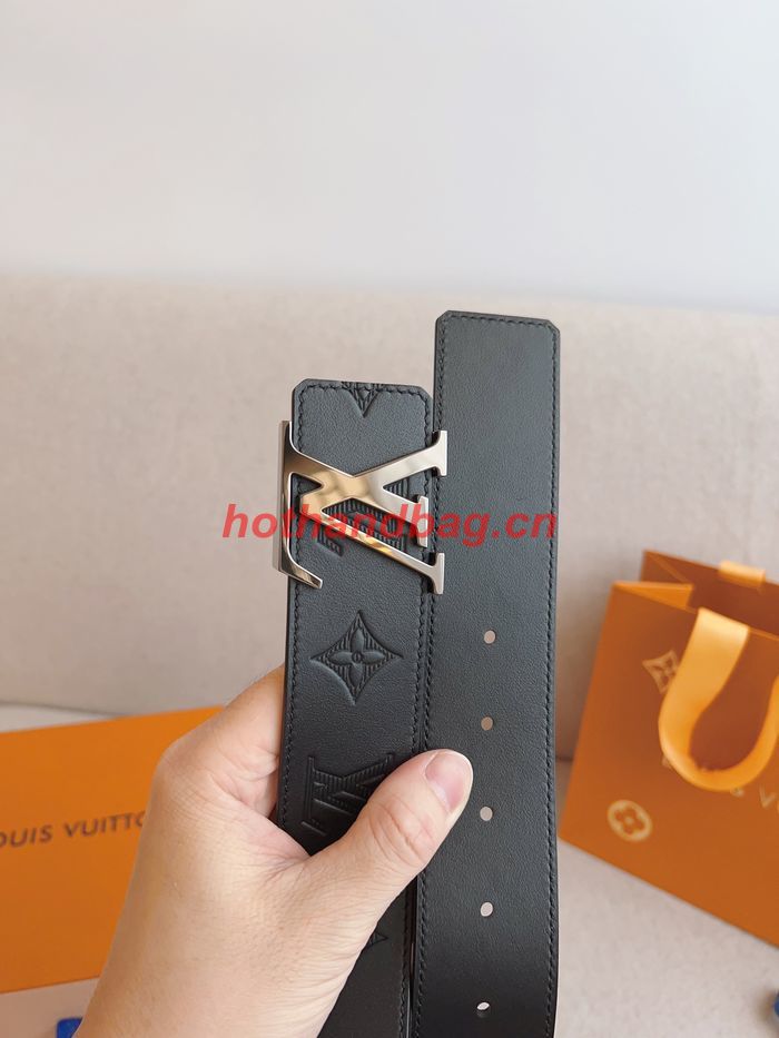 Louis Vuitton Belt 40MM LVB00107